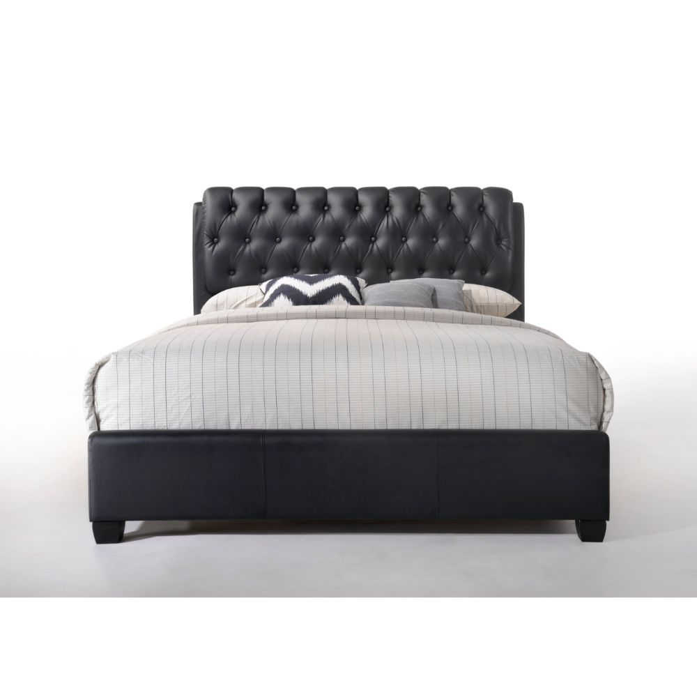 Ireland II Eastern King Panel Bed