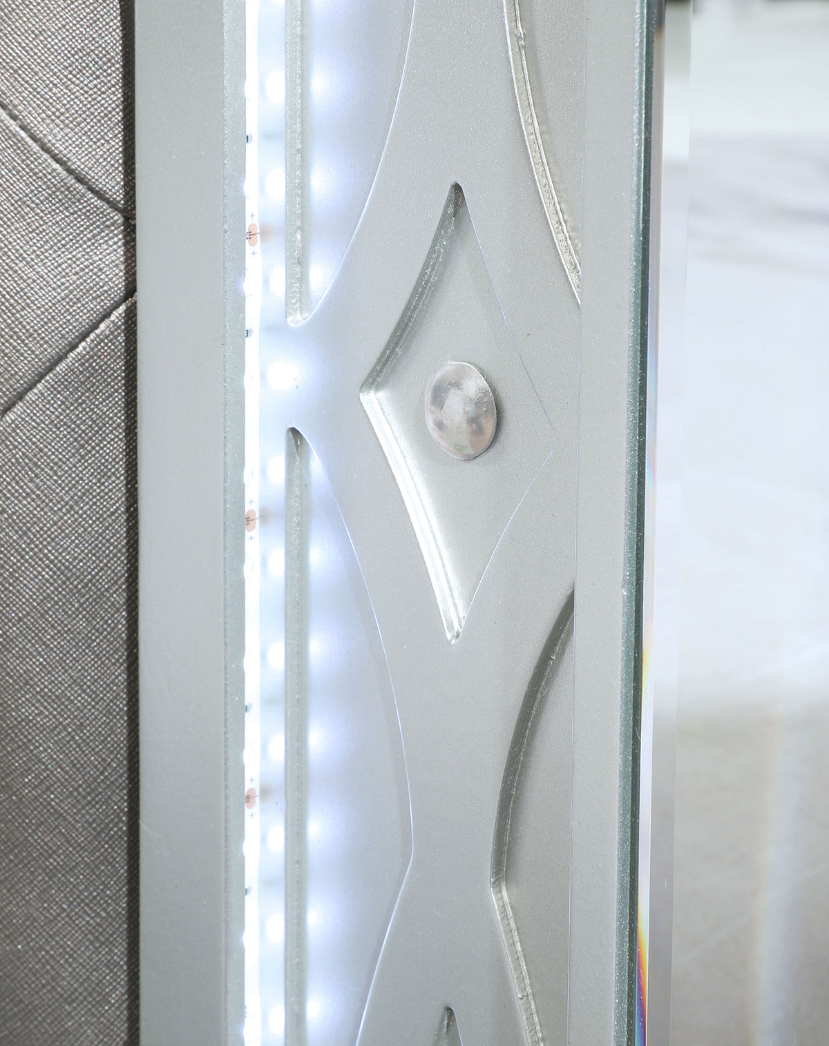 Gunnison Glam LED Panel Bed & Bedroom Sets - Crystal-Tufted Headboard & Fretwork in Silver Metallic โ view 17