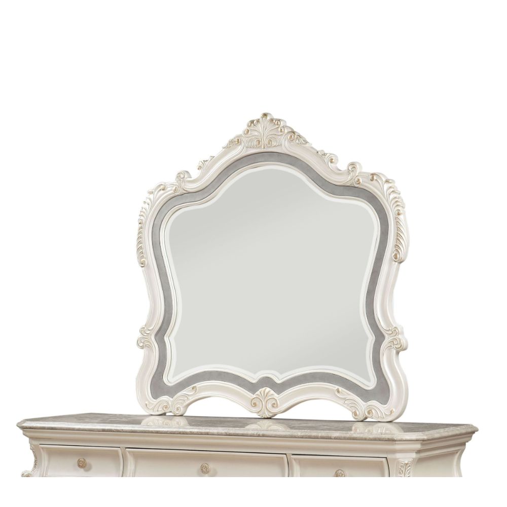 Chantelle Accent Collection