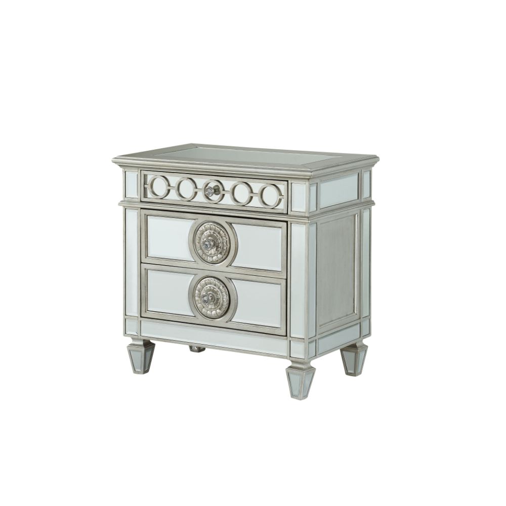 Varian Bedroom Collection