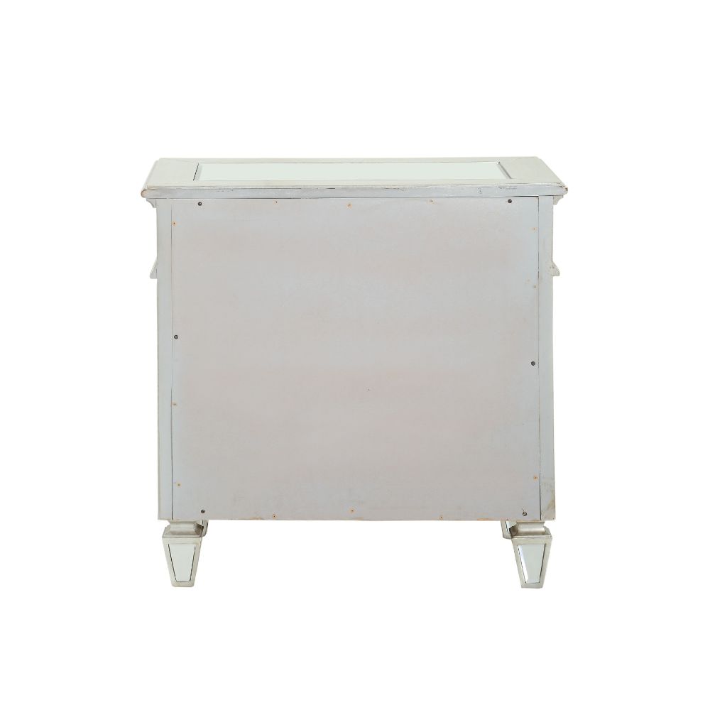 Varian Bedroom Collection