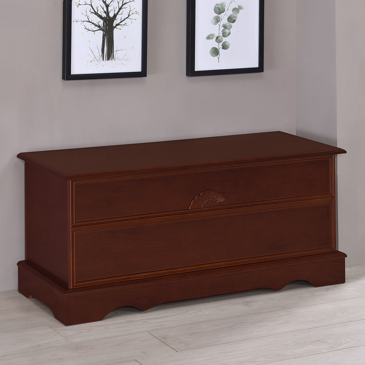 Paula Cedar Chest - Classic Locking Storage Trunk in Warm Brown – view 1