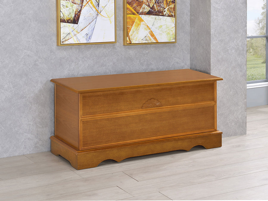 Paula Storage Chest - Classic Blanket Trunk in Honey Oak Veneer