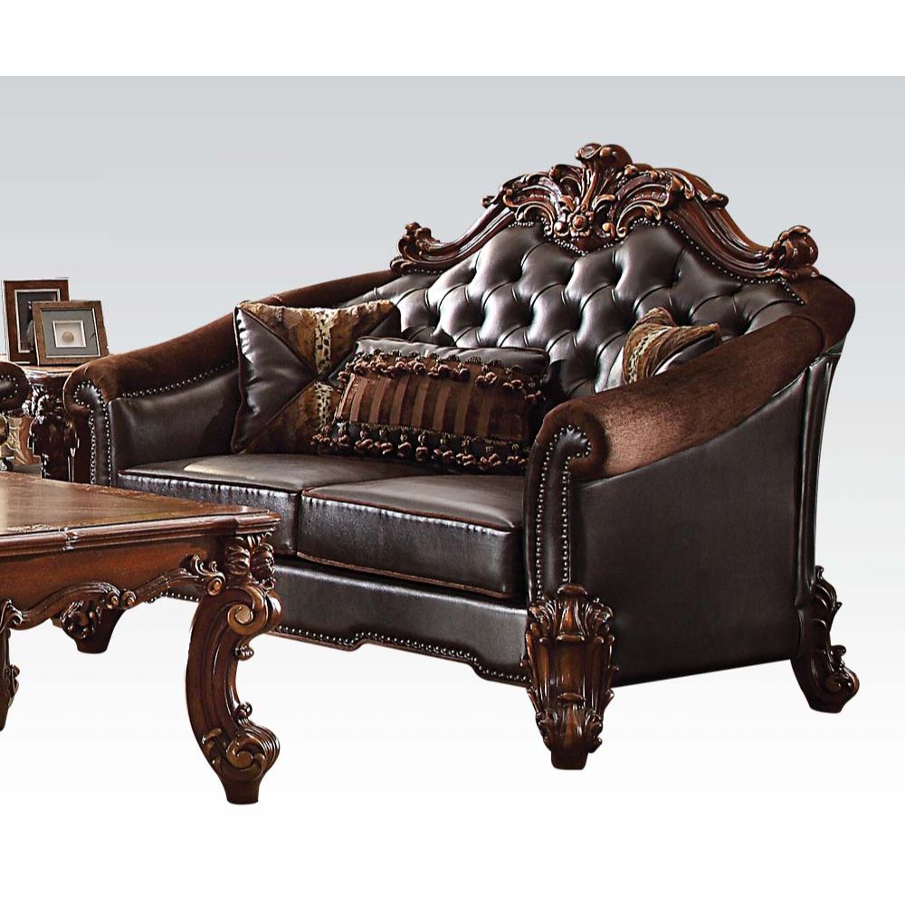 Vendome II Living Room Collection