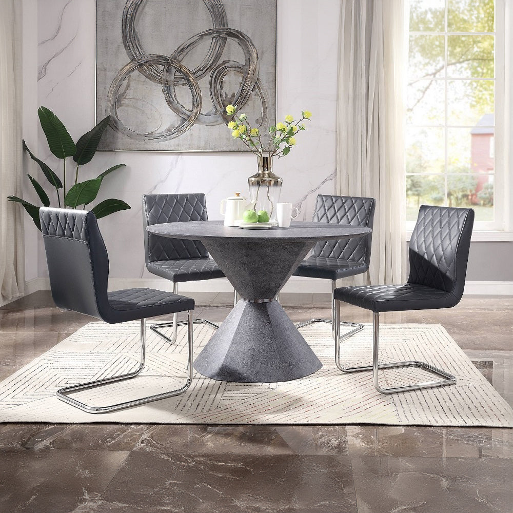 Ansonia Round Pedestal Dining Table & Quilted Chairs