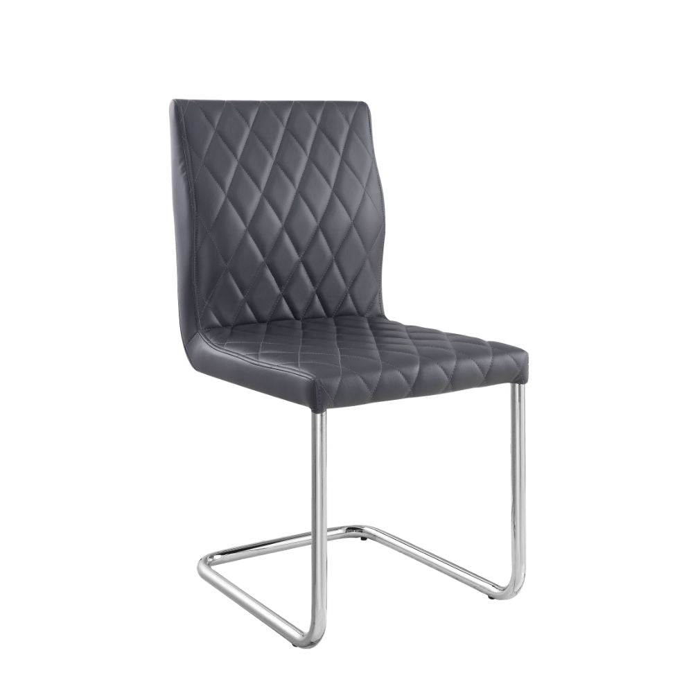 Ansonia Round Pedestal Dining Table & Quilted Chairs