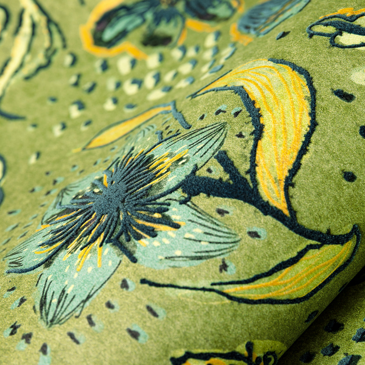 Galerie Pepper Wild Garden Wallpaper