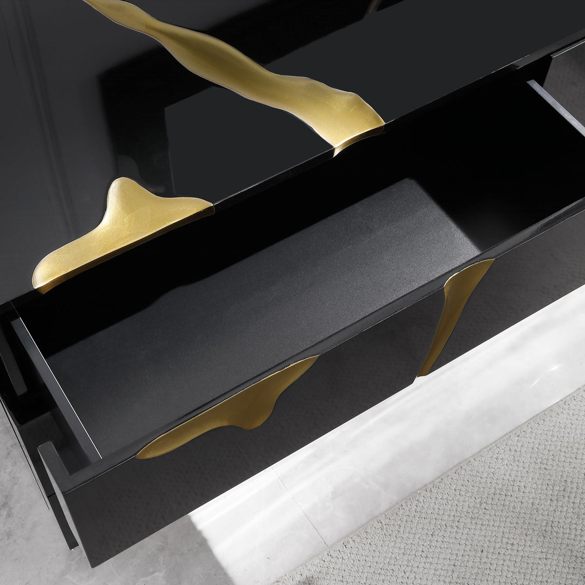 Trevello 5-Piece Modern High Gloss Lacquered Bedroom Set, Eastern King Bed Frame in Black/Gold - front view