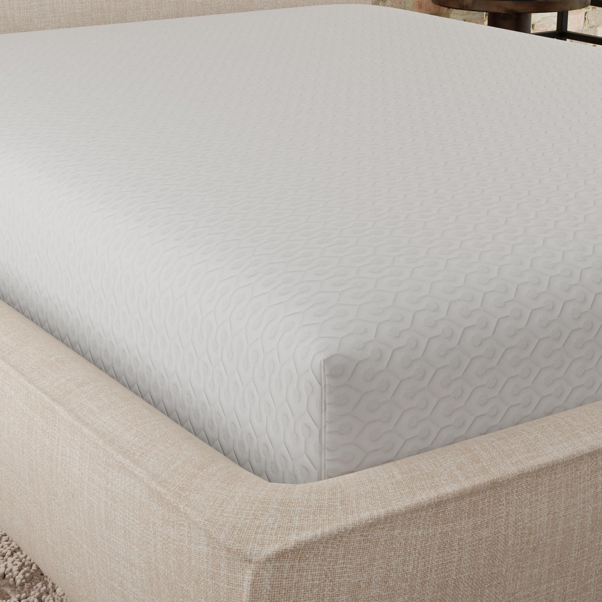 Snow Plush Cooling Waterproof Mattress Protector – image 1