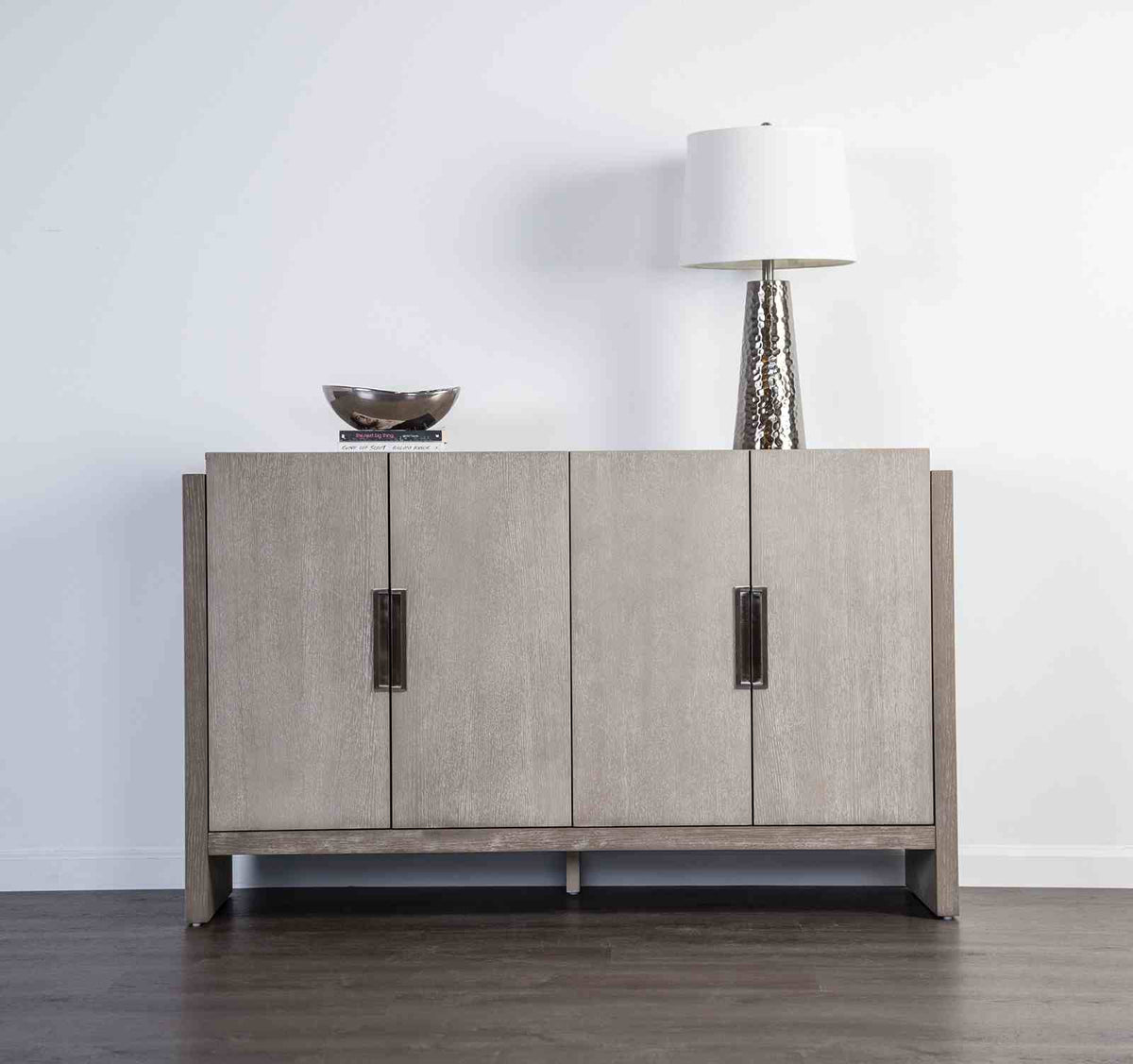 Gristalt Two-Tone Dining Collection - Server