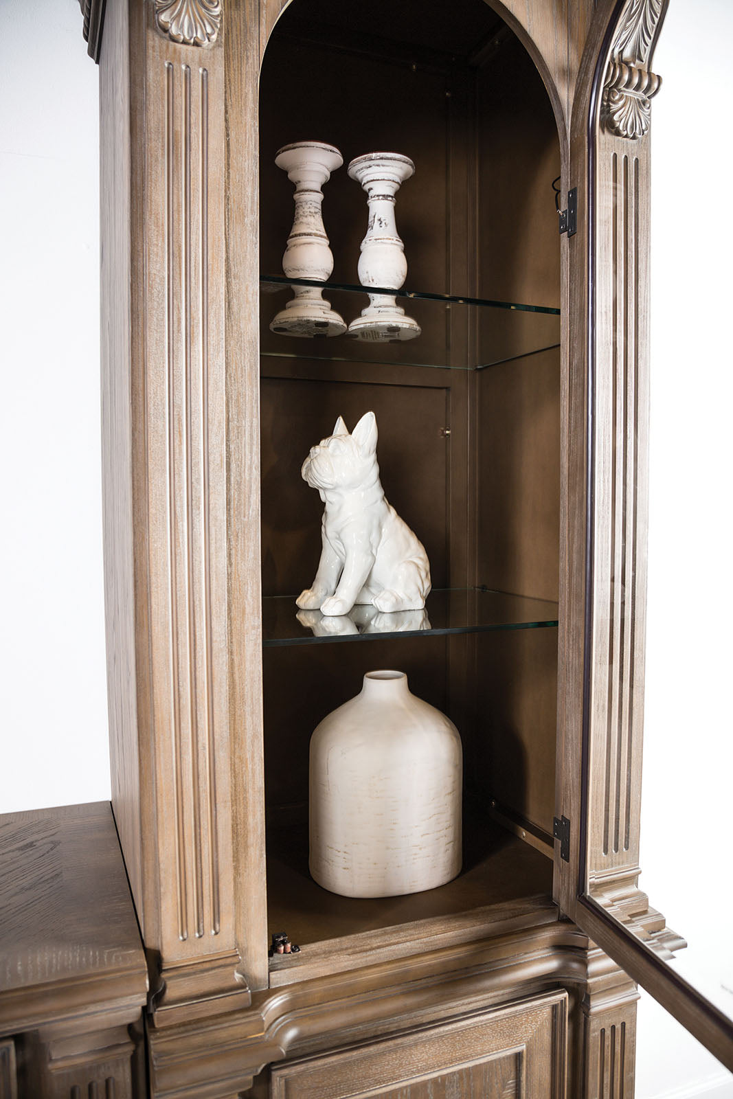 Bromoak Traditional Entertainment Center with Carved Details - Console & Piers in Weathered Oak – Brown & Natural, view 3