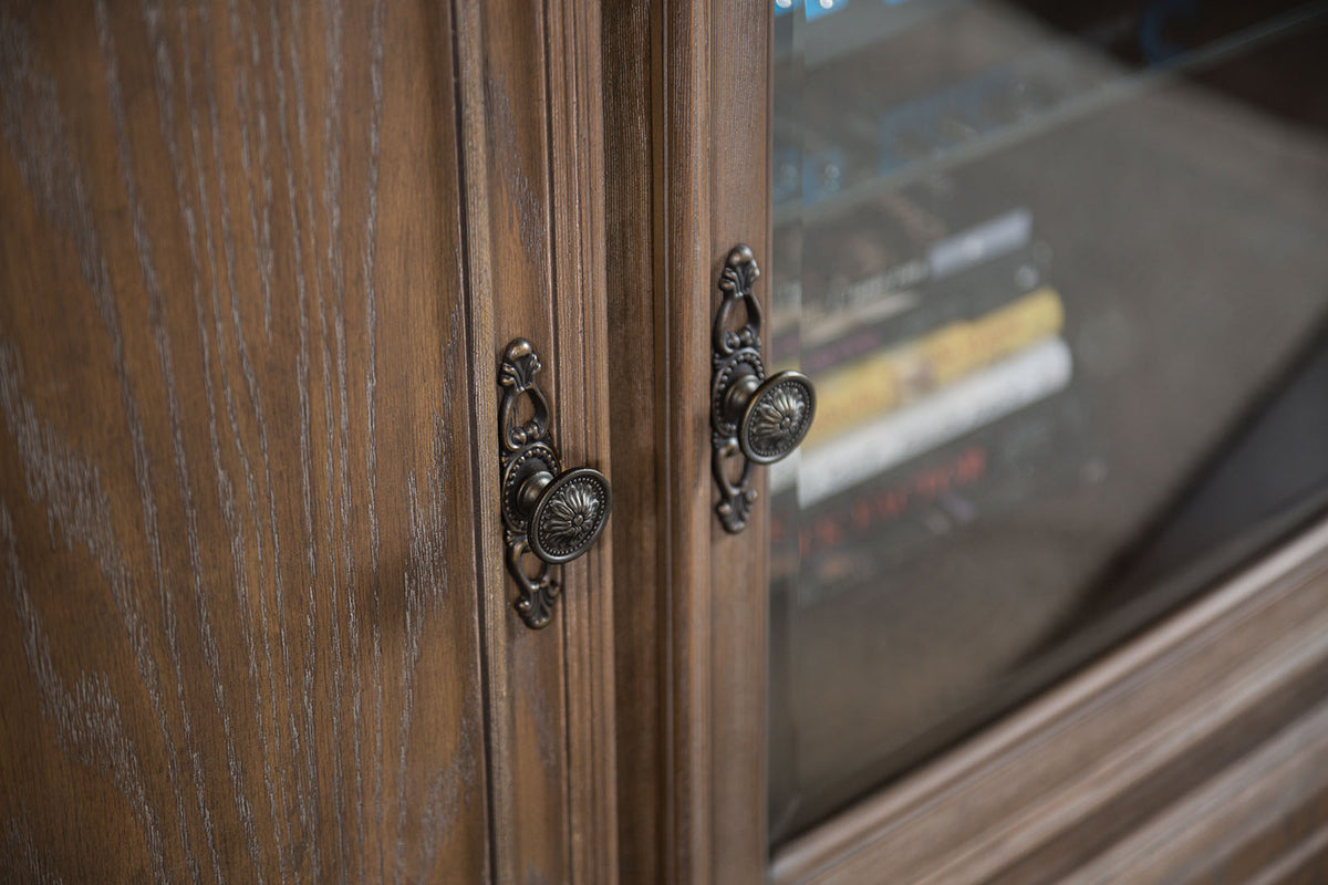 Bromoak Traditional Entertainment Center with Carved Details - Console & Piers in Weathered Oak – Brown & Natural, view 5