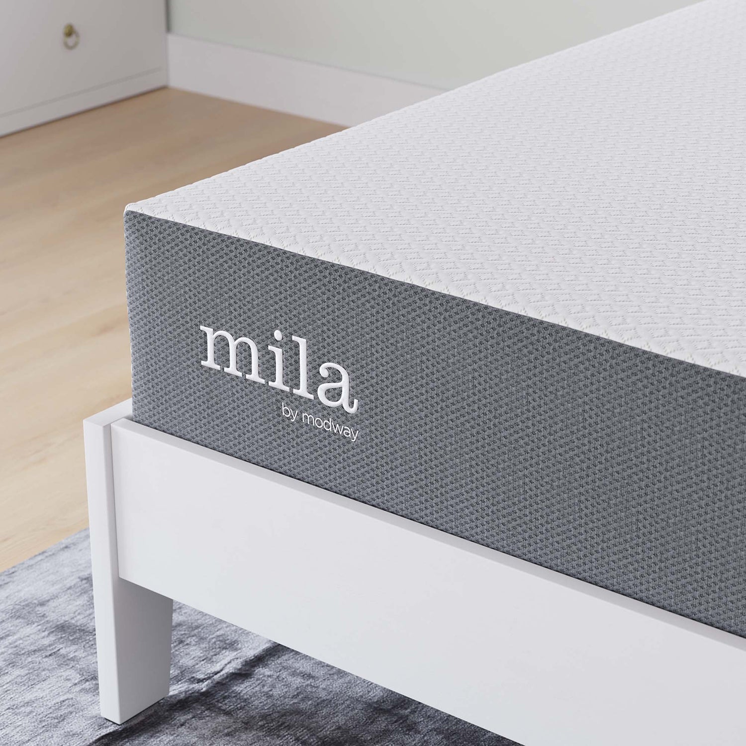 Mila 8" Queen Mattress