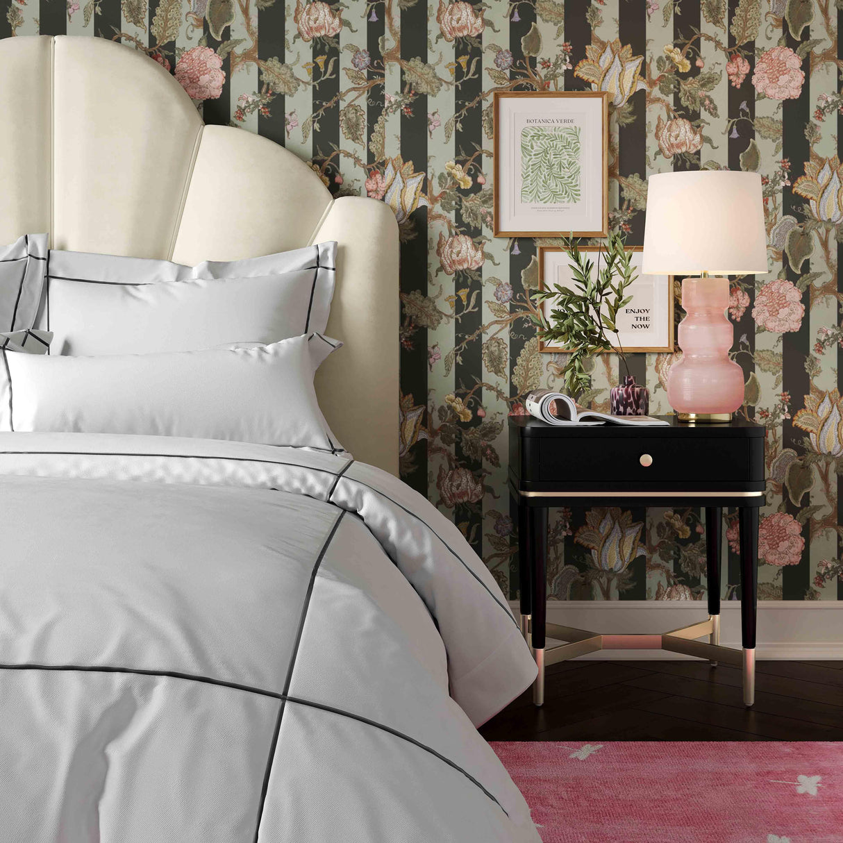 Julieta 19" Acacia Wood Nightstand With Drawer