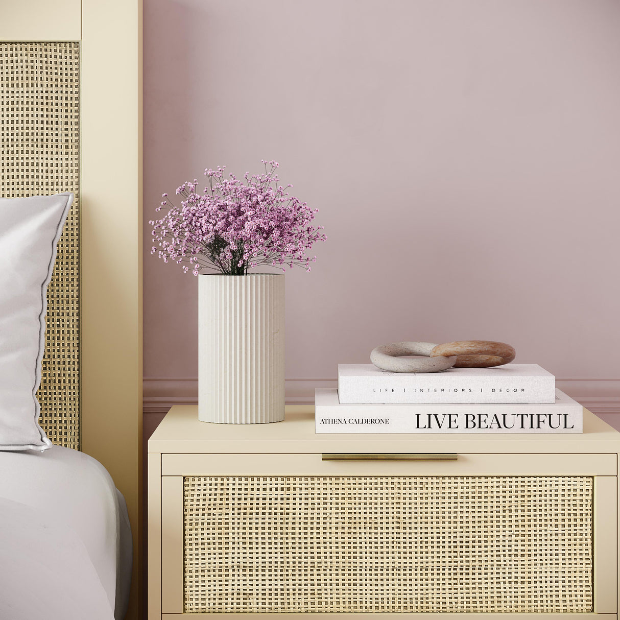 Jenna Concrete Table Vase