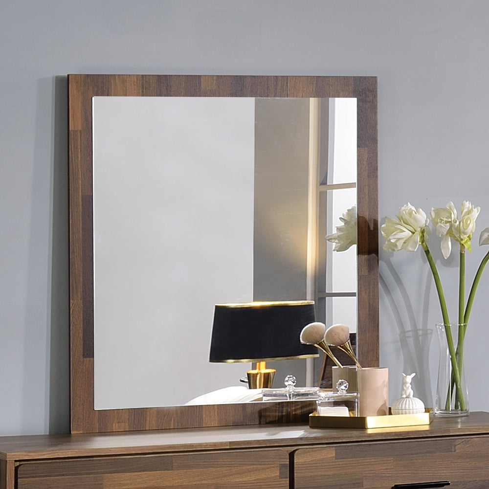 Hestia Mid-Century Mirror