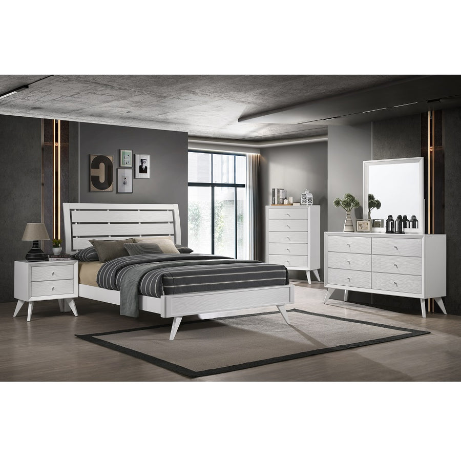 Cerys Minimalist Wall Mirror in White