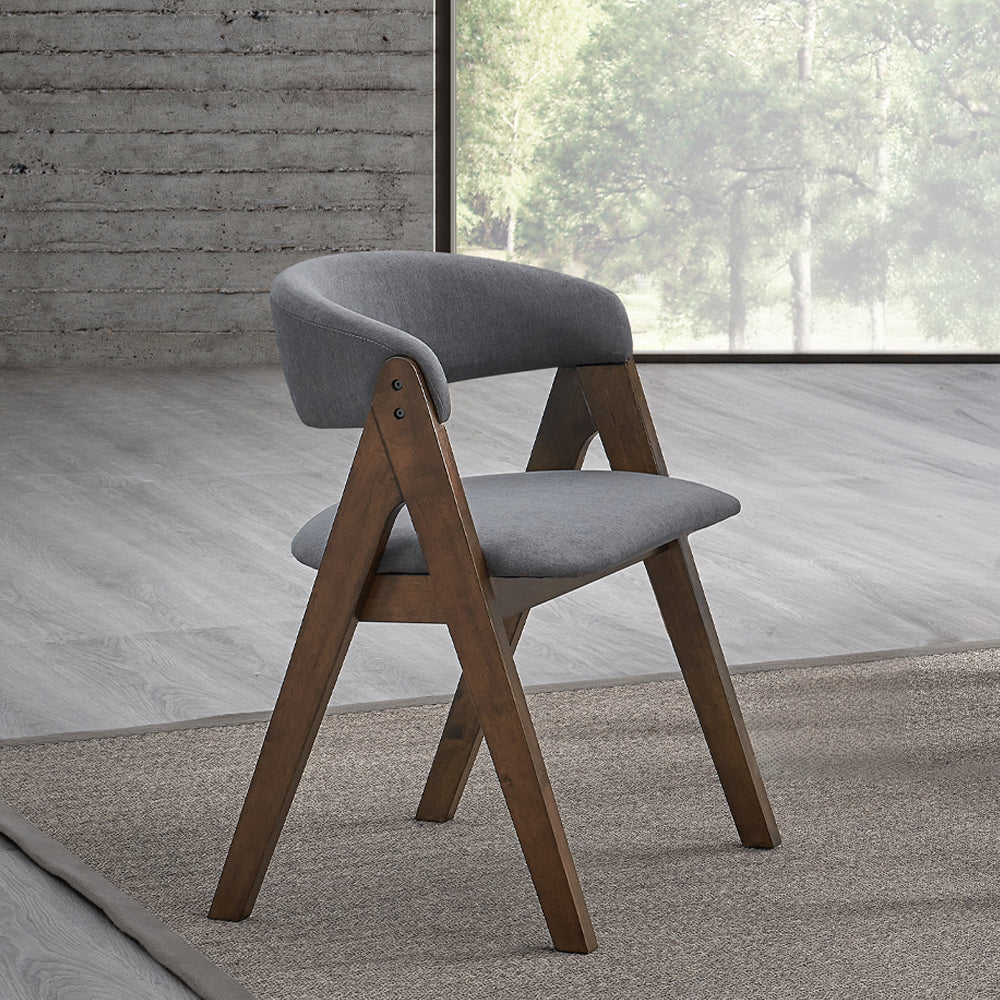 Keiki Scandinavian Round Dining Collection