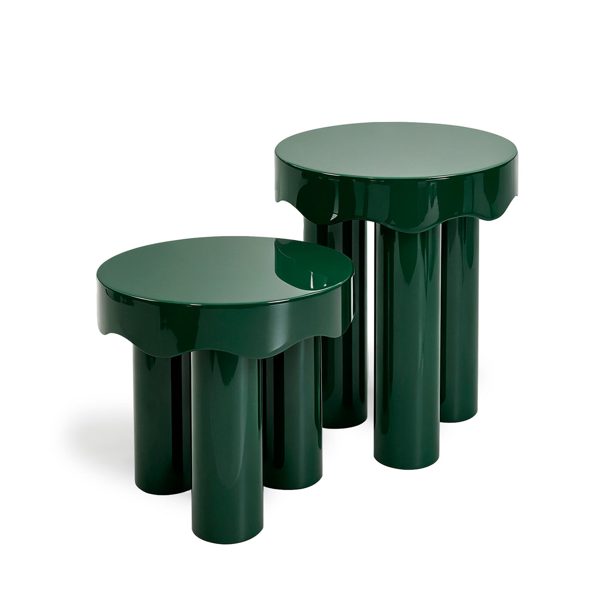 Front view of Casper high gloss nesting tables arranged together in living room setting