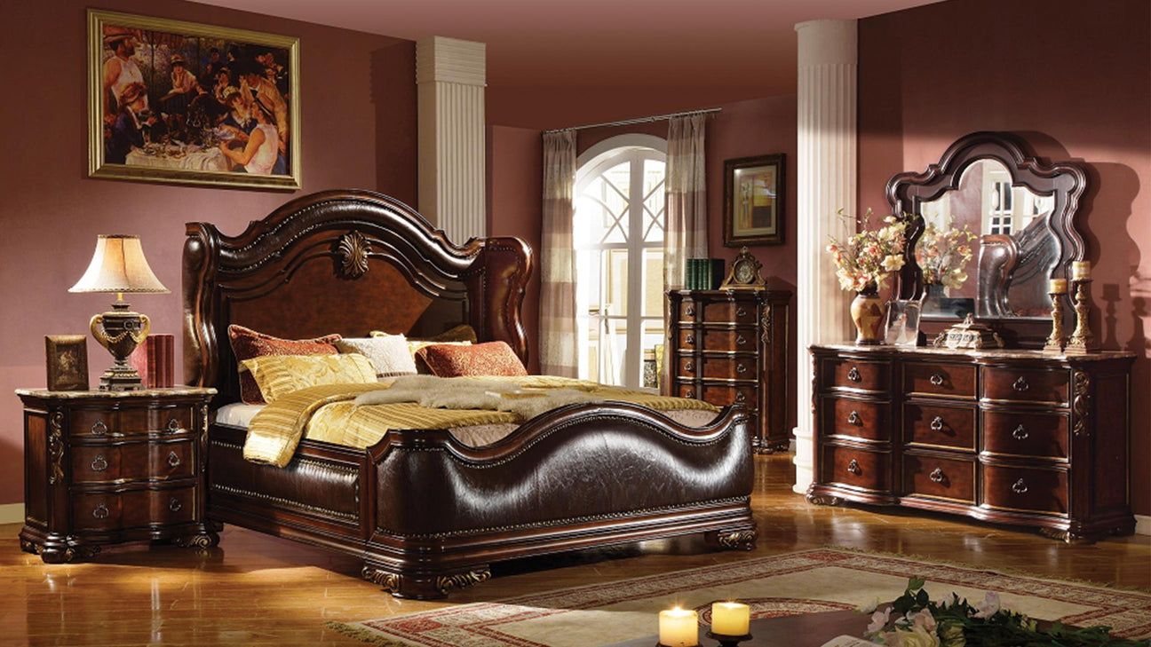 Bella King 4 Pc Bedroom Set in Walnut