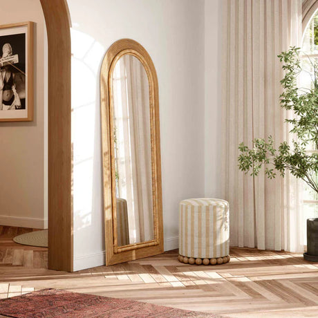 Wall Art & Mirrors