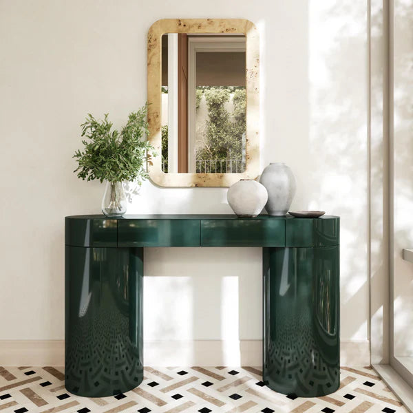 High-Gloss Finishes