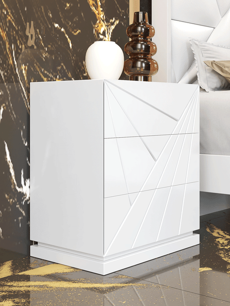 Avanty Modern White Bedroom Collection by Franco