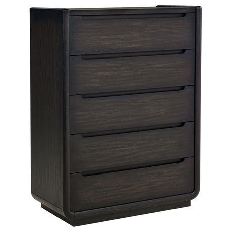 Leandro Wingback Bed & Bedroom Sets - Chest