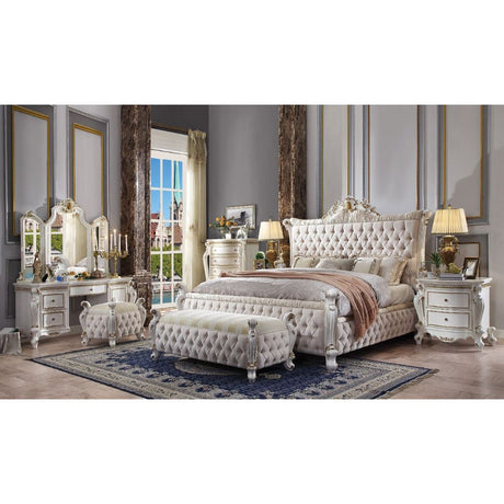Picardy Arched Bed Collection