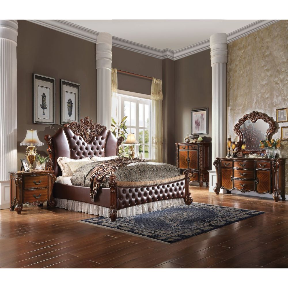 Vendome II Carved Poster Queen Bed