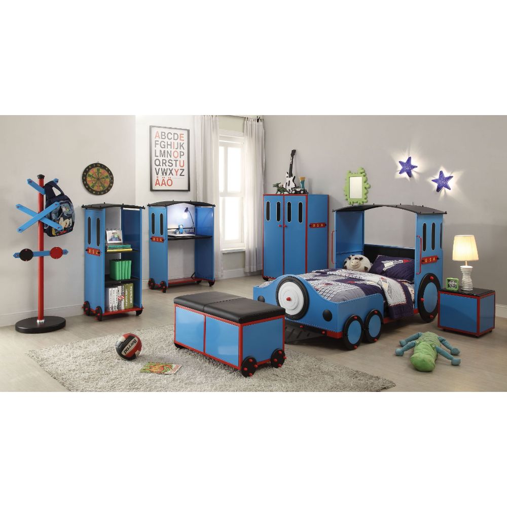 Tobi Twin Train Bed
