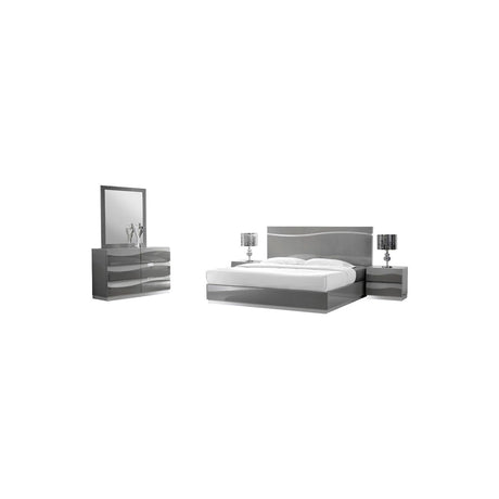 Leon 5-Piece Poplar Wood California King Bedroom Set in Gray High Gloss