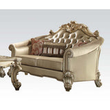 Vendome II Living Room Collection