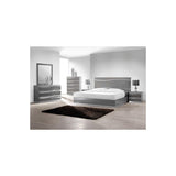 Leon 5-Piece Poplar Wood Queen Bedroom Set in Gray High Gloss - front view
