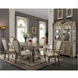 Chateau de Ville Traditional Dining Collection