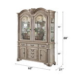 Chateau de Ville Traditional Dining Collection