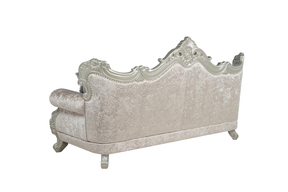 Tlerra Victorian Classic Living Room Sofa - detail view