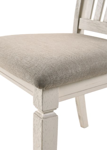 Fedele Farmhouse Dining Table with Drawers & Slat-Back Chairs