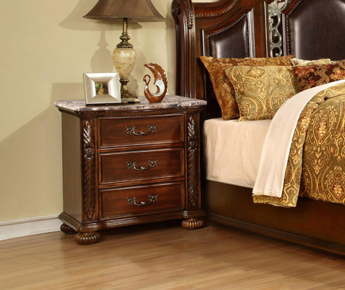 Bessy 32" Traditional 3-Drawer Bedroom Nightstand - Cherry