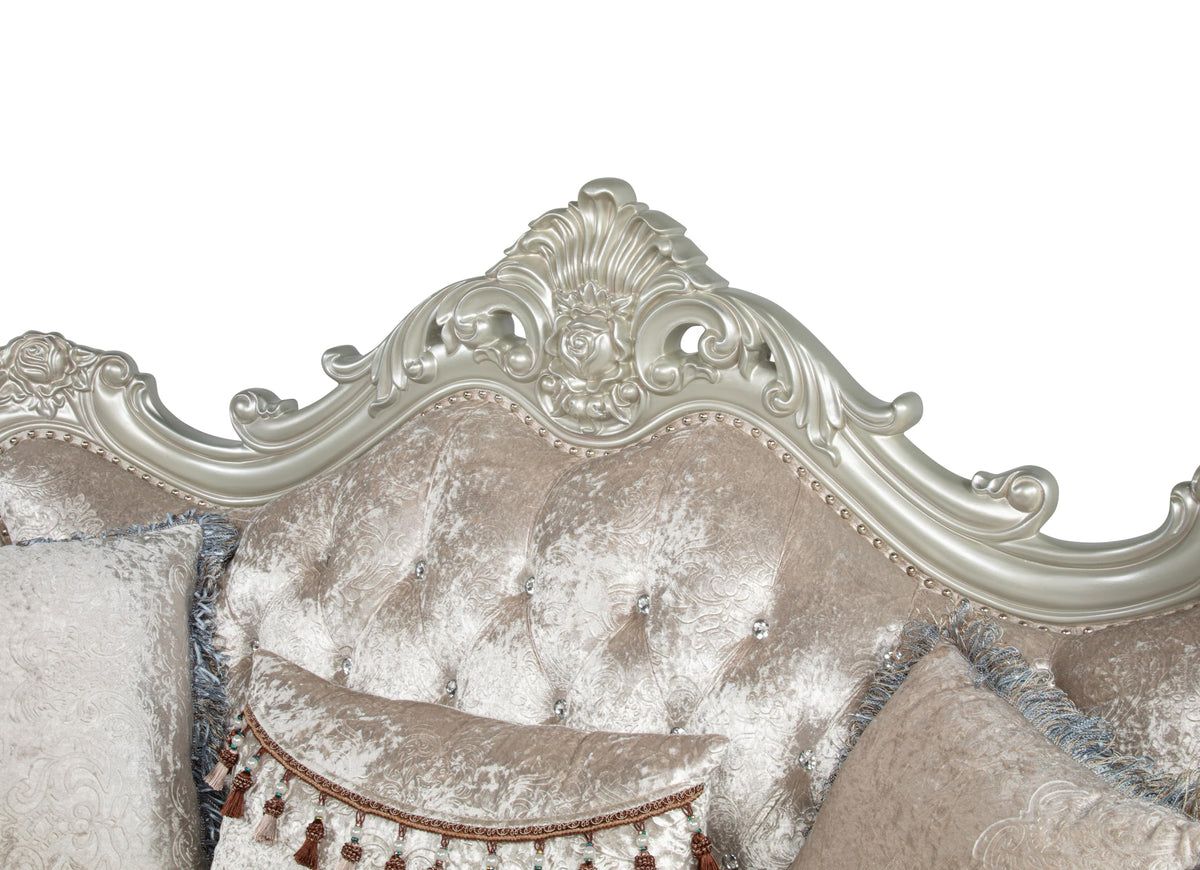 Tlerra Victorian Classic Living Room Sofa - room setting