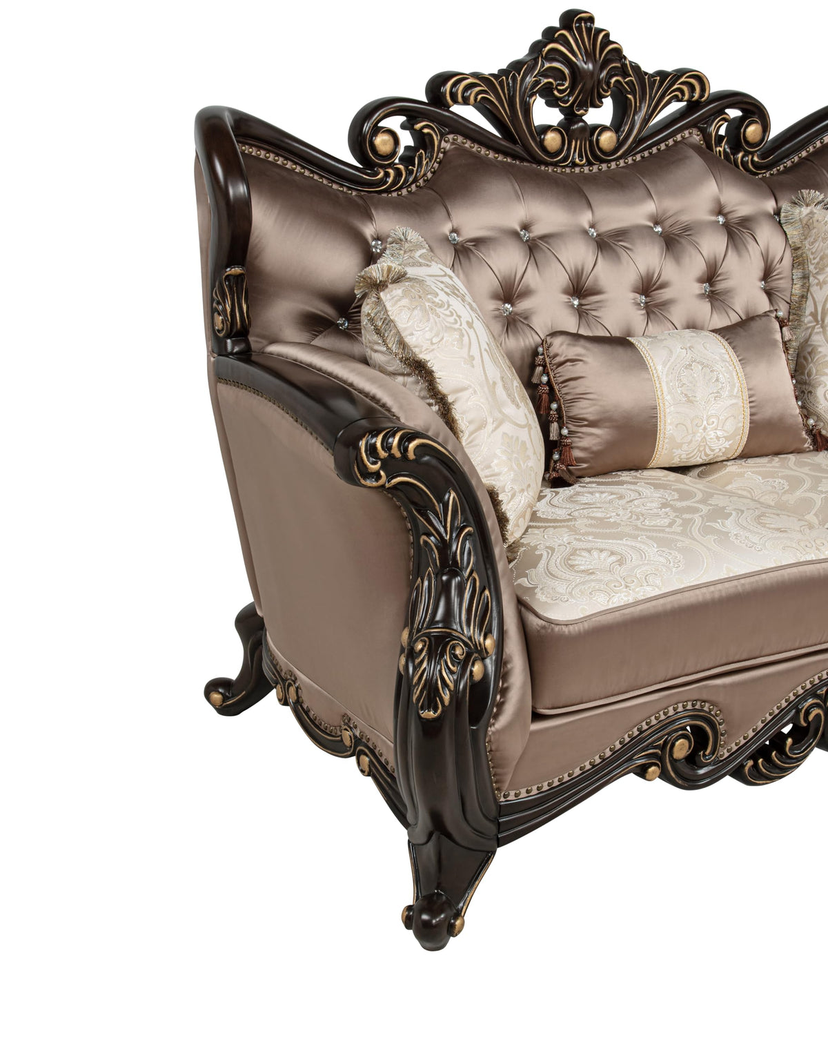 Tlerra Victorian Accent Chair in Champagne