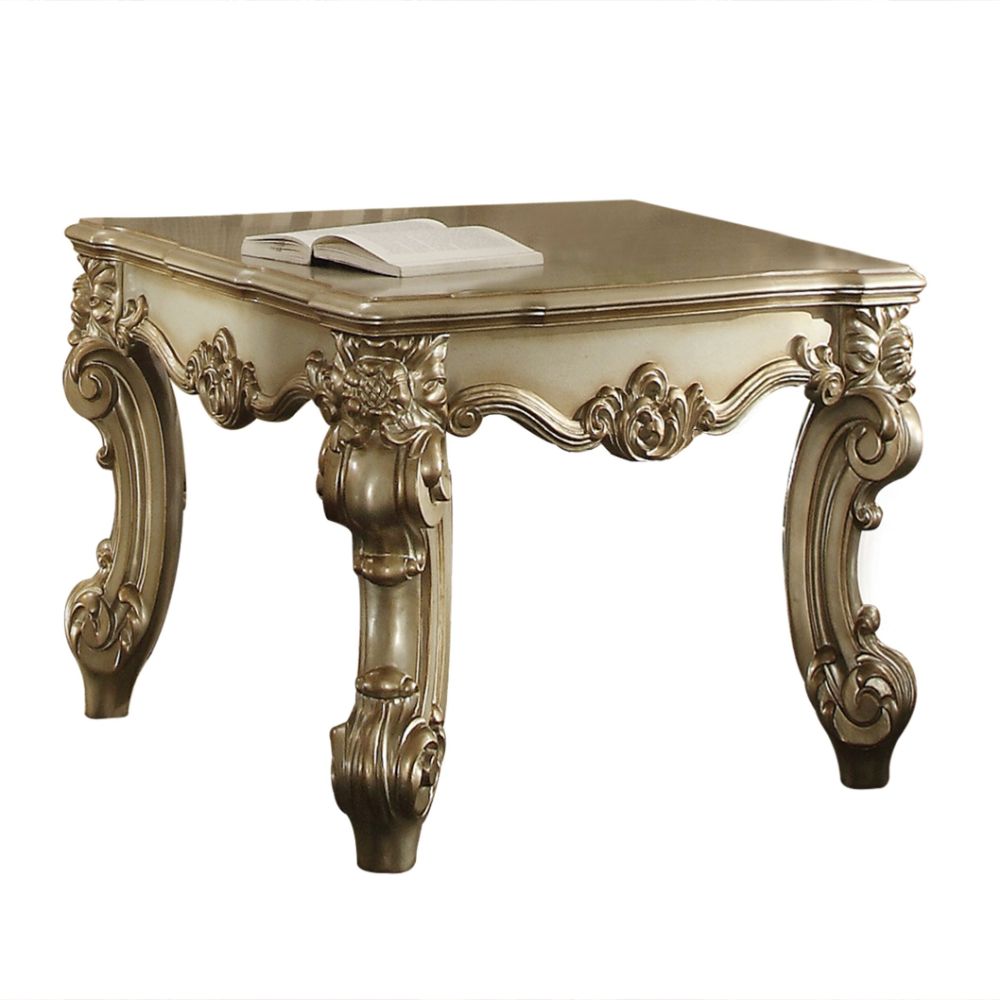 Vendome II Living Room Collection