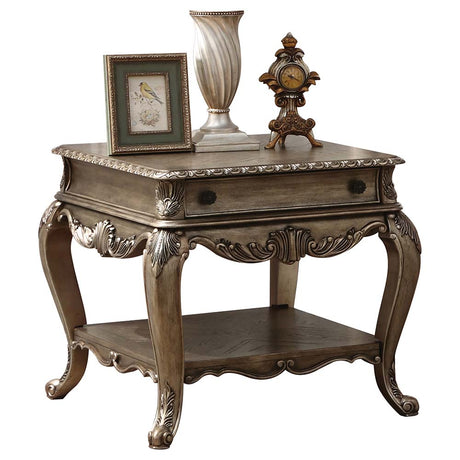 Ragenardus Traditional Living Room Collection