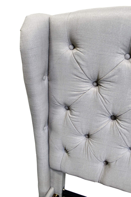 Yvette Upholstered Tufted with Wingback Platform Bed King in Grey - detail view