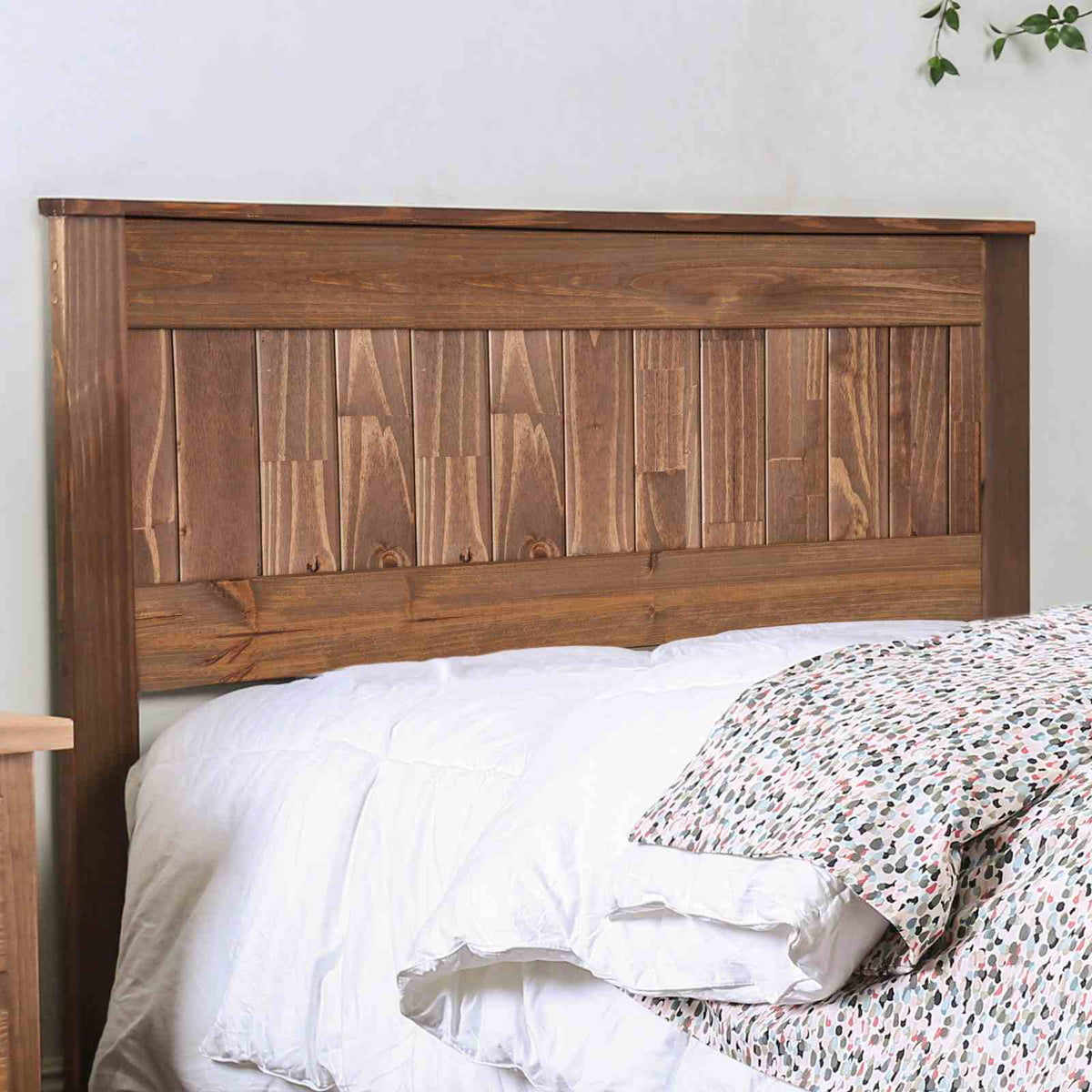 Ila Rustic Plank-Style Headboard - Twin