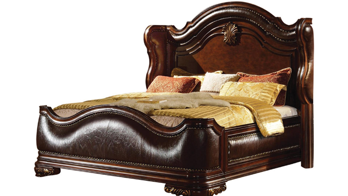 Bella King 4 Pc Bedroom Set in Walnut