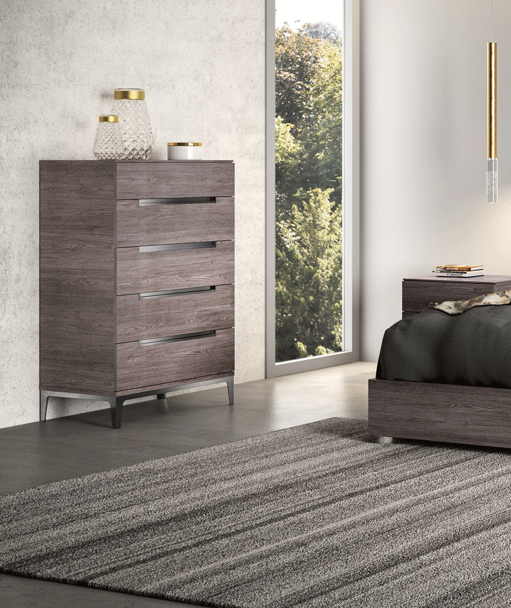 Viola Modern Italian Bedroom Collection by Status