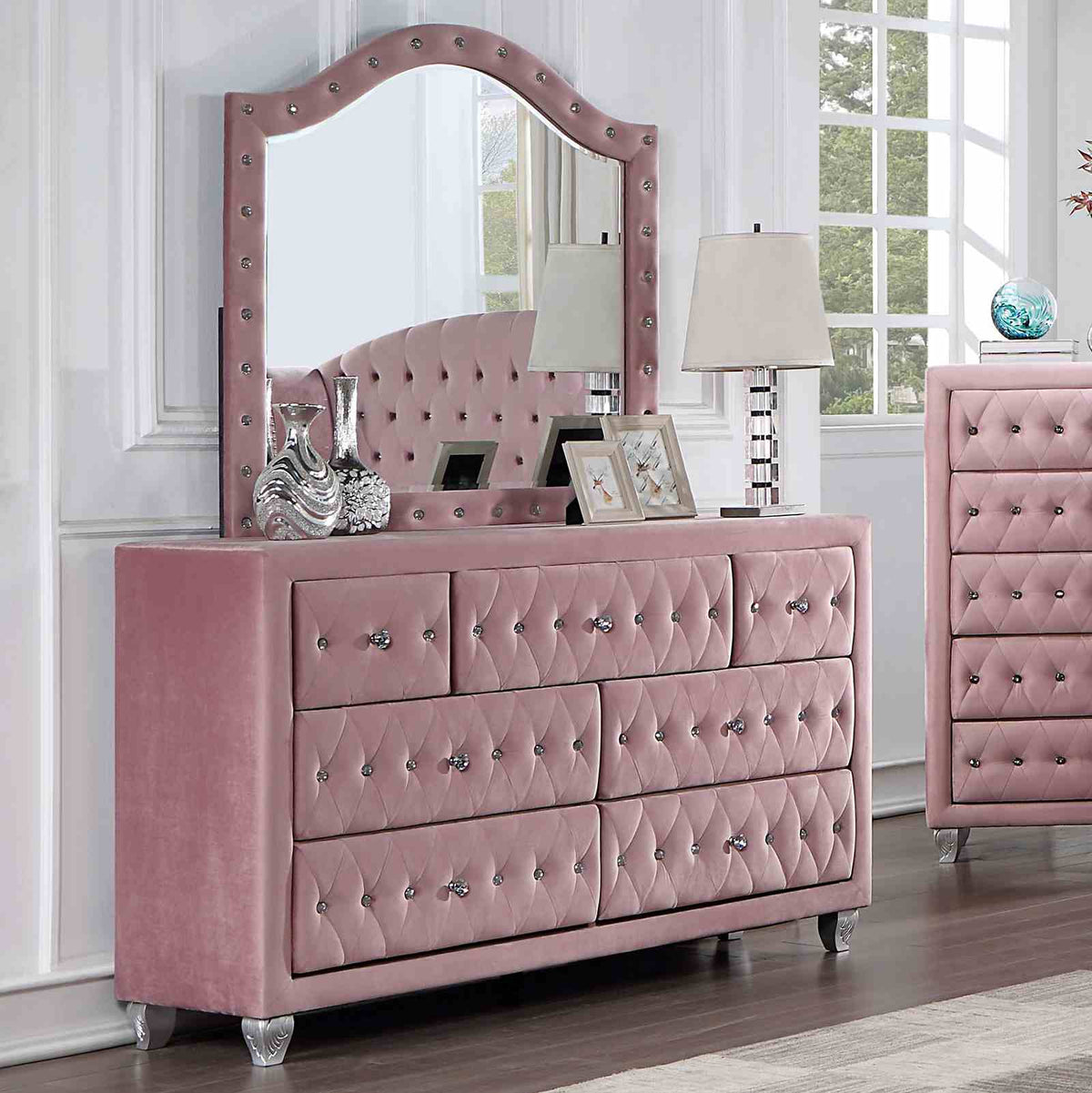 Zohar Glam Velvet Wingback Bed & Youth Bedroom Collection - Dresser
