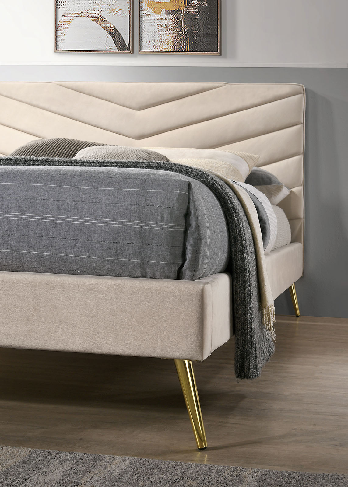Vivar Mid-Century Chevron Tufted Upholstered Bed - Angled Gold Legs in Beige Flannelette – Beige & Gold, view 2