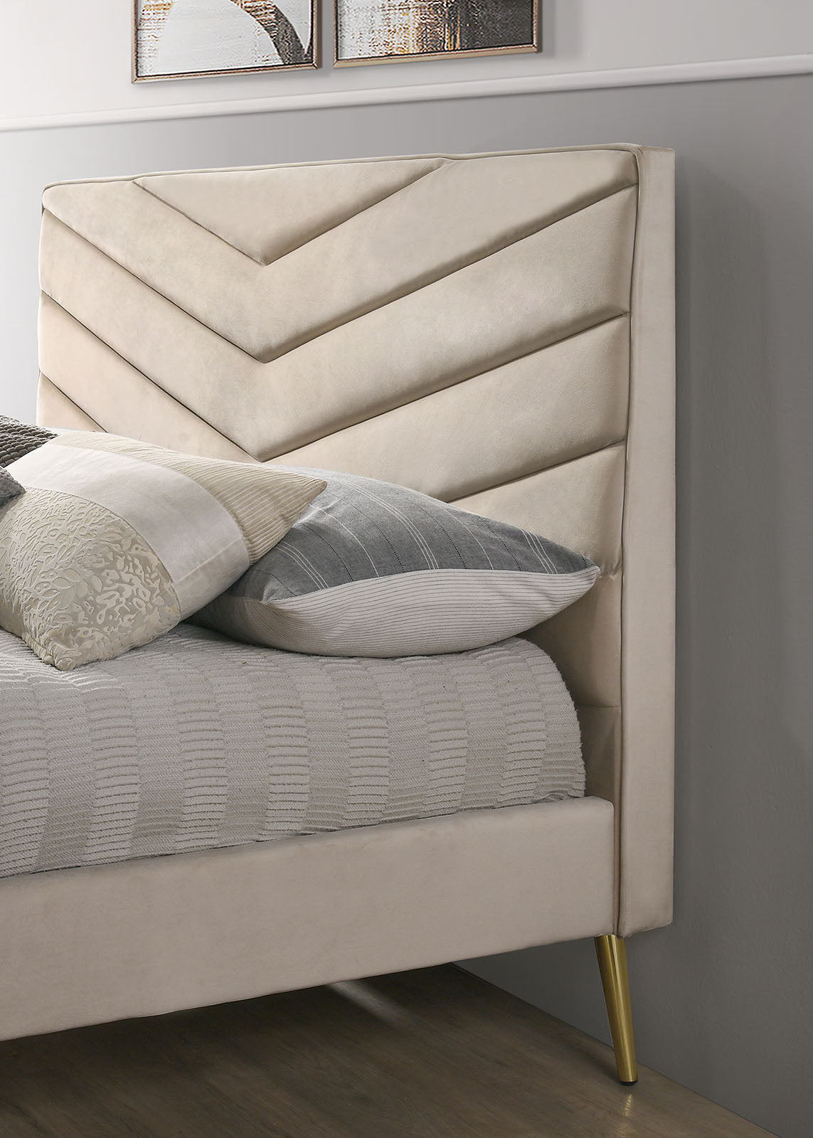 Vivar Mid-Century Chevron Tufted Upholstered Bed - Angled Gold Legs in Beige Flannelette – Beige & Gold, view 3